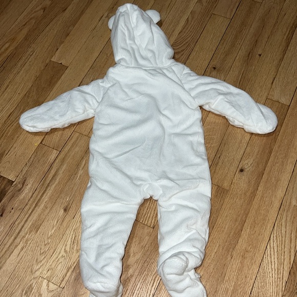 NWOT Carters Bear Hugs Footed Jumpsuit Pram (White) - Picture 8 of 9